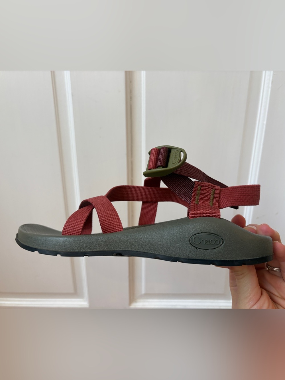 New in Box- Women's Z Sandals in Brick Red and Olive with Vibram Sole